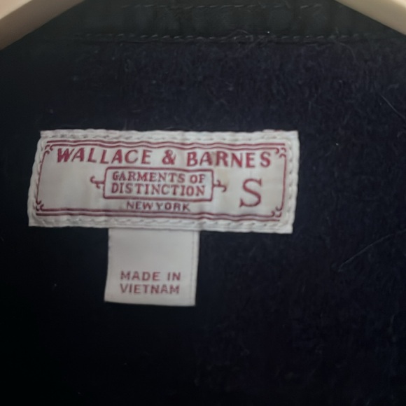 Wallace&Barnes Men’s flannel button down shirt. - Picture 2 of 2